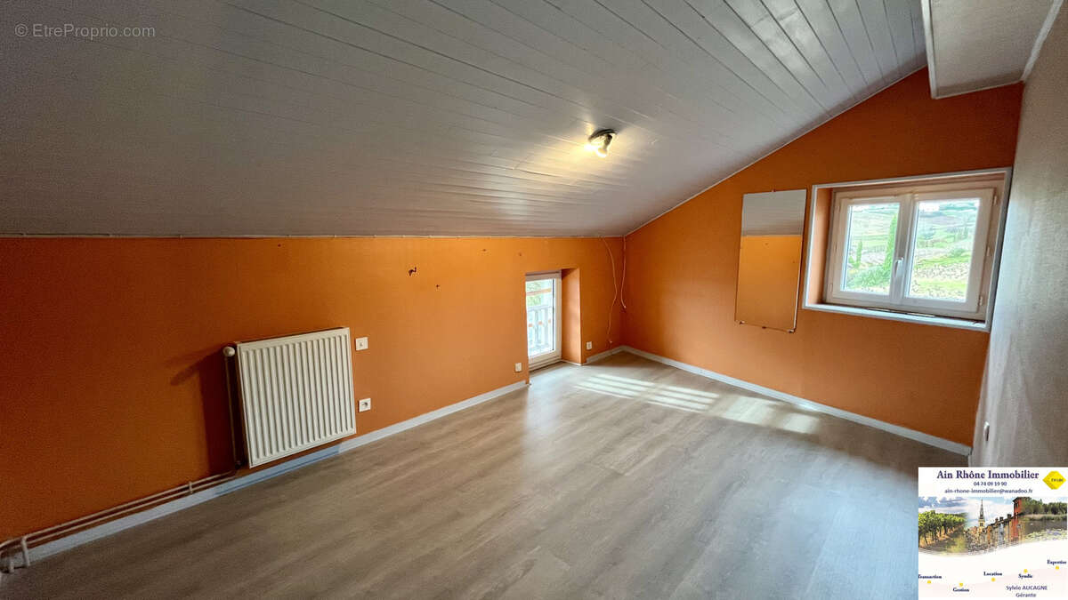 Maison à FLEURIE