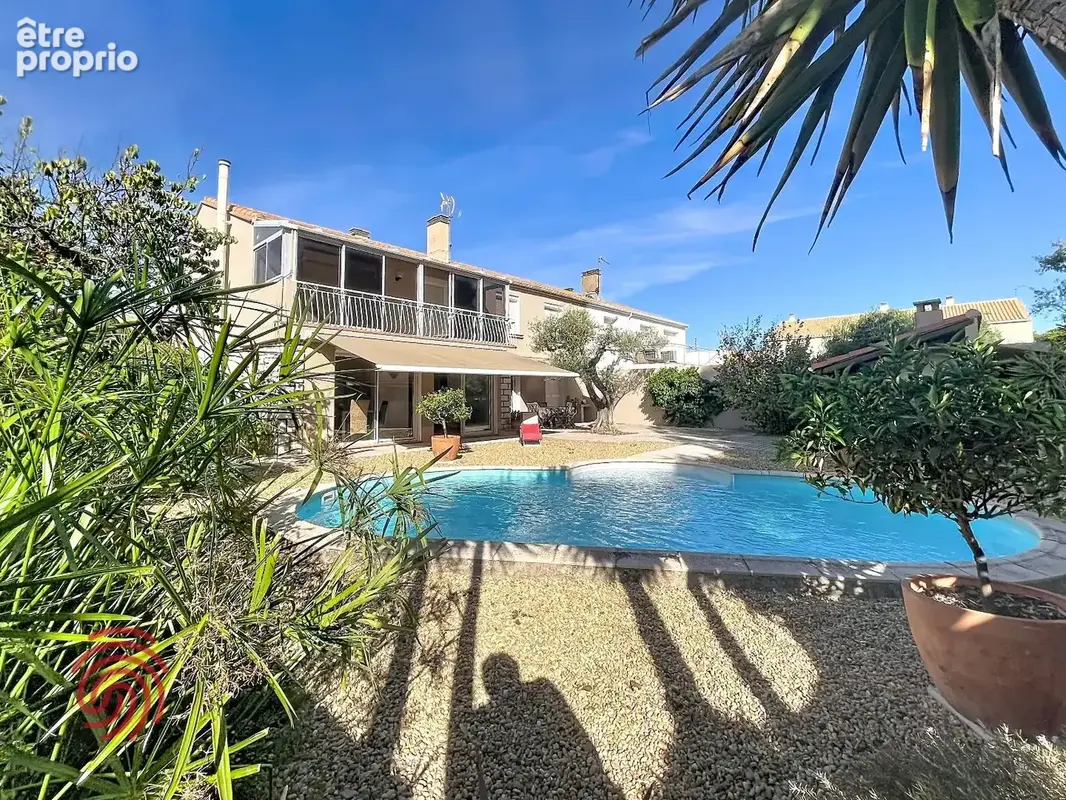 Magnifique maison familiale de 190 m² avec piscine - photo 2