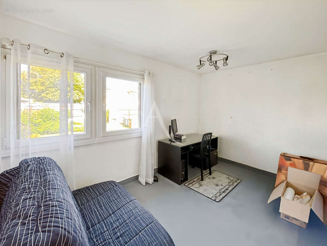 Maison à AUVERS-SUR-OISE