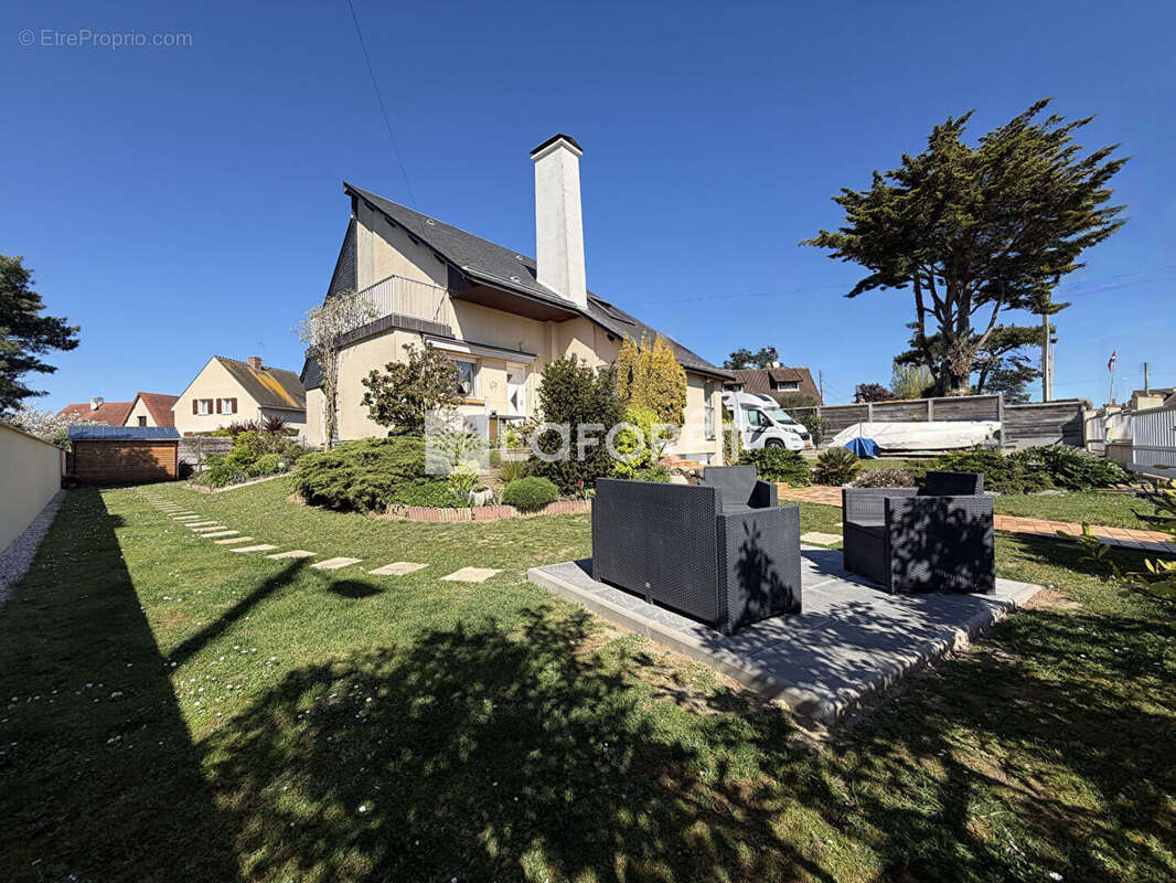 Maison à OUISTREHAM