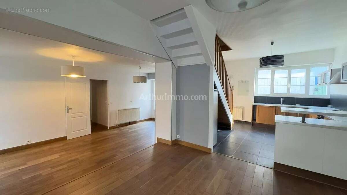 Maison à SEINE-PORT