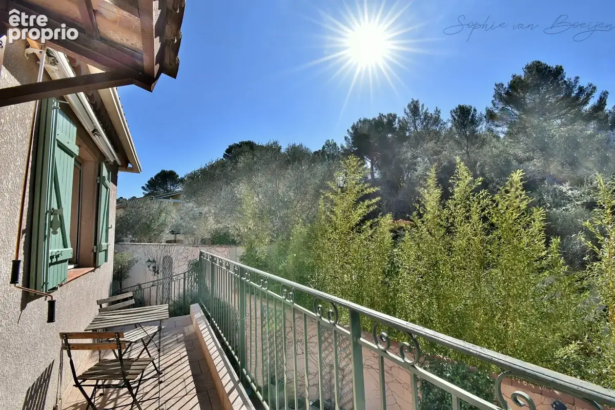 Maison à vendre à pied du village BOUC BEL AIR (13), vue nature, 160 m2, 5 chambres, piscine, jardin 500 m2, sous-sol - photo 14