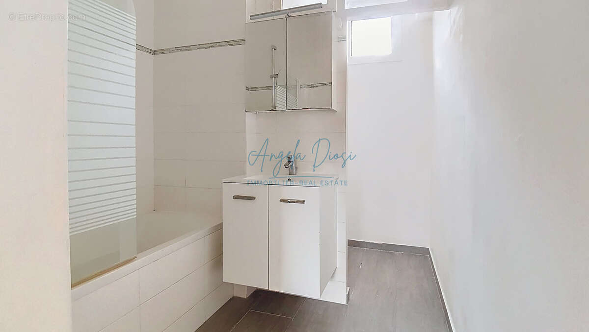 Appartement à LE PLESSIS-ROBINSON