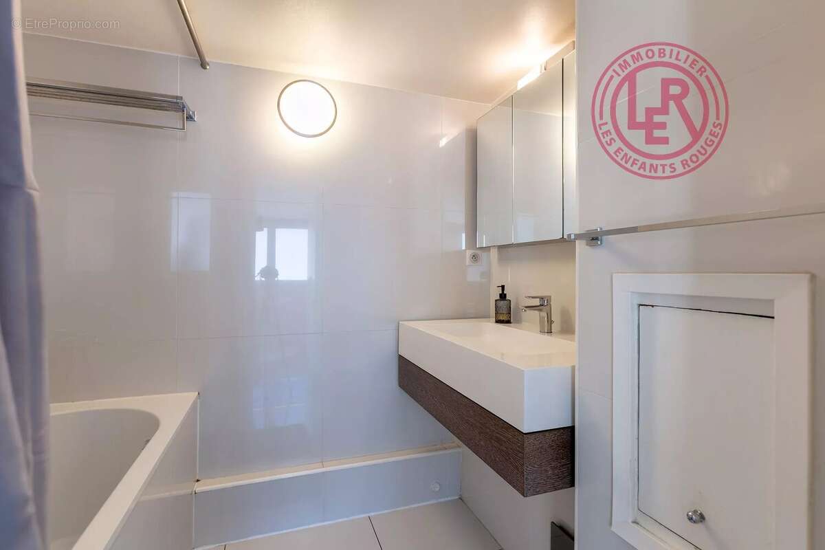 Appartement à PARIS-4E