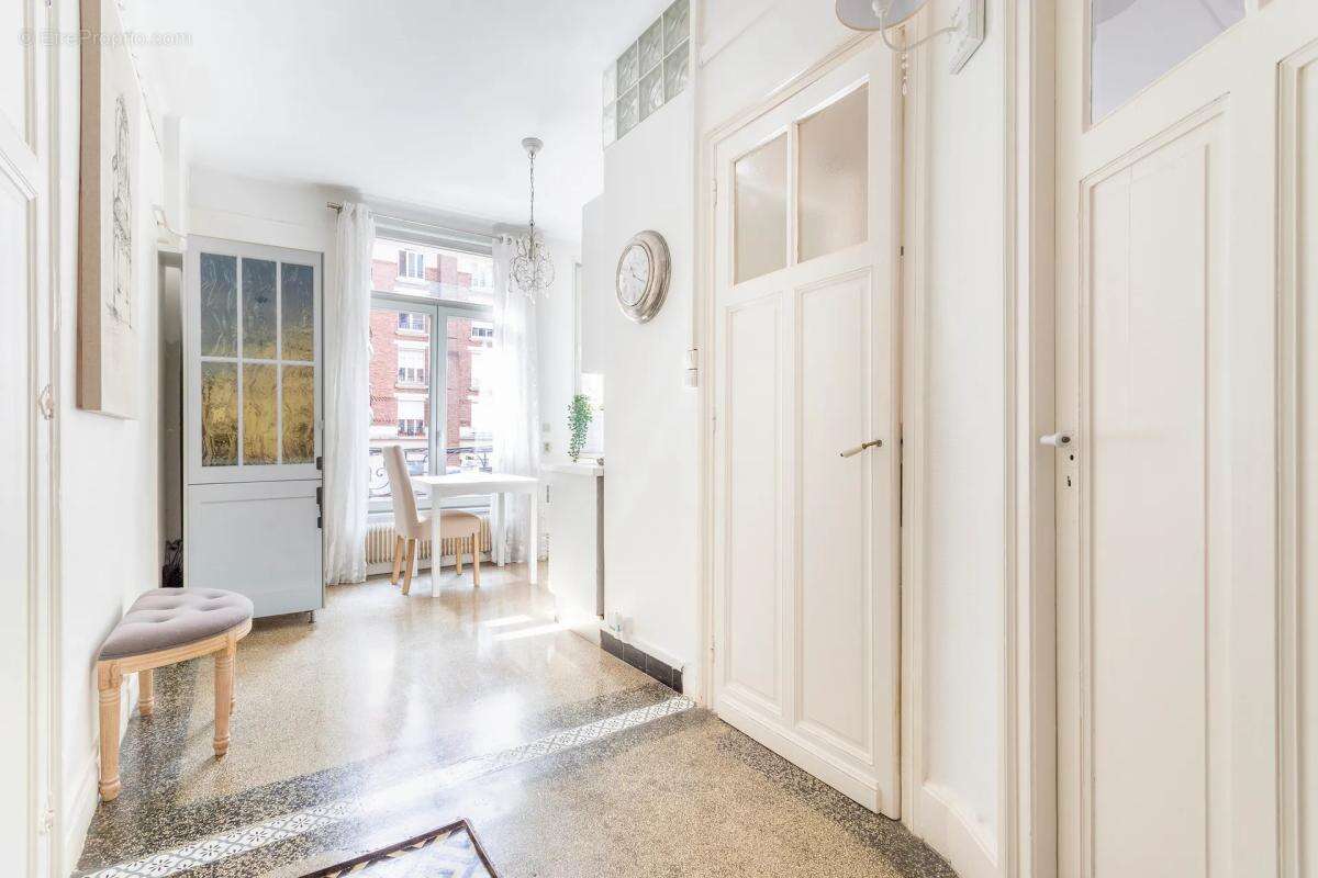Appartement T2 bis de 54 m² à La Madeleine - photo 10
