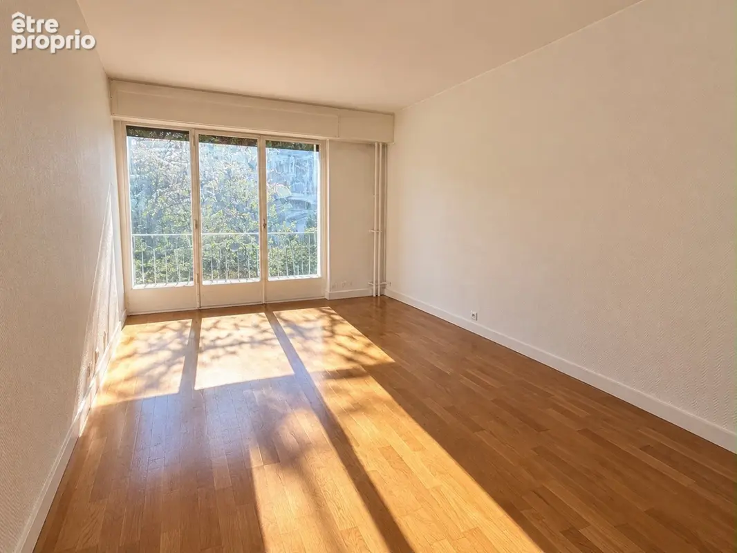 Appartement à NOGENT-SUR-MARNE