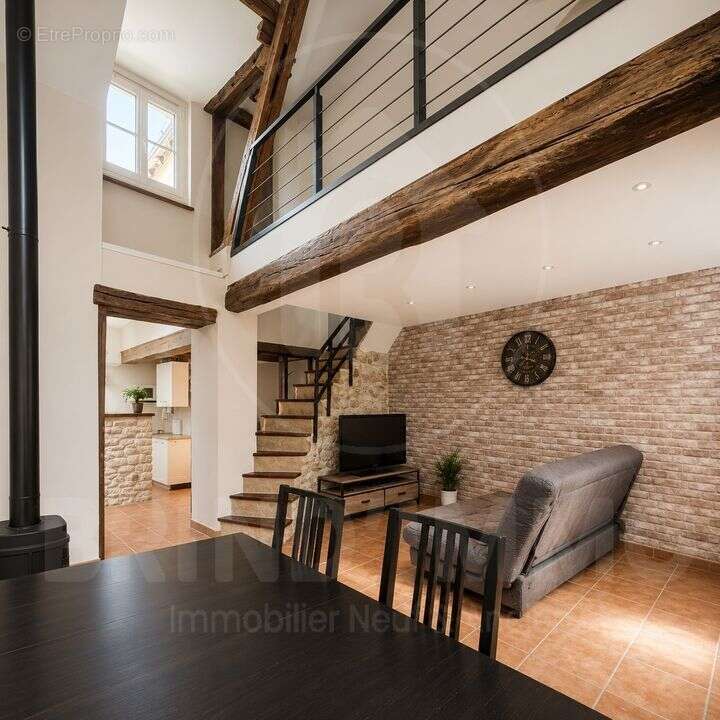 Maison de ville avec potentiel - Hyper-centre d'Étampes - photo 7