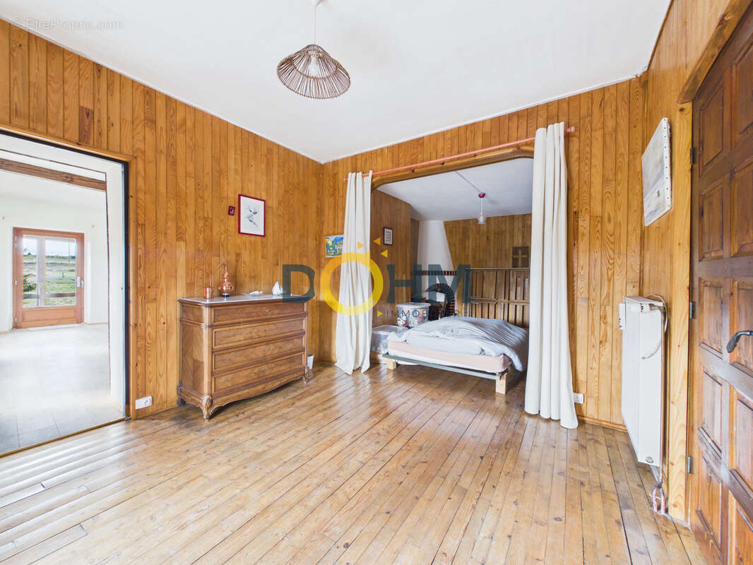 Maison à SAINT-JEAN-D'AUBRIGOUX