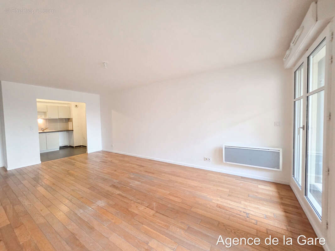 Appartement à MAISONS-LAFFITTE