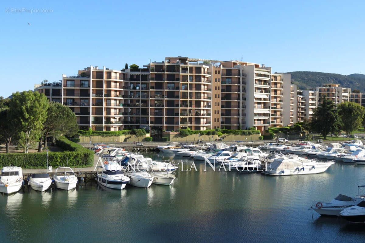 Appartement à MANDELIEU-LA-NAPOULE