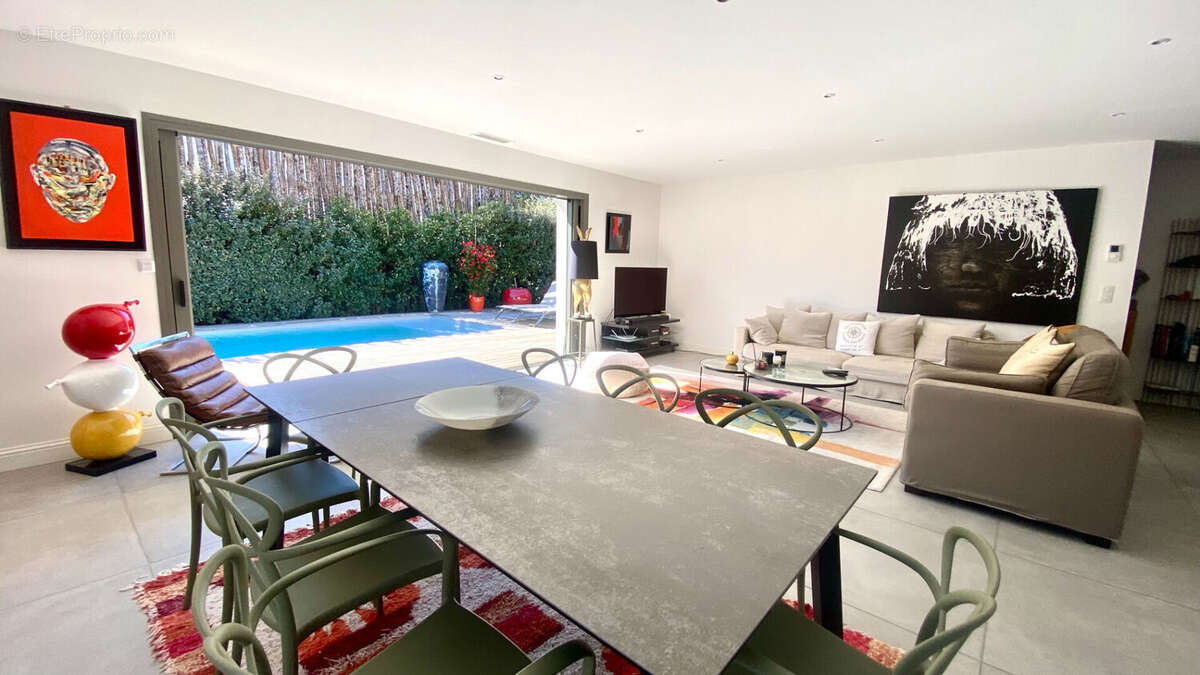 Maison à GUJAN-MESTRAS