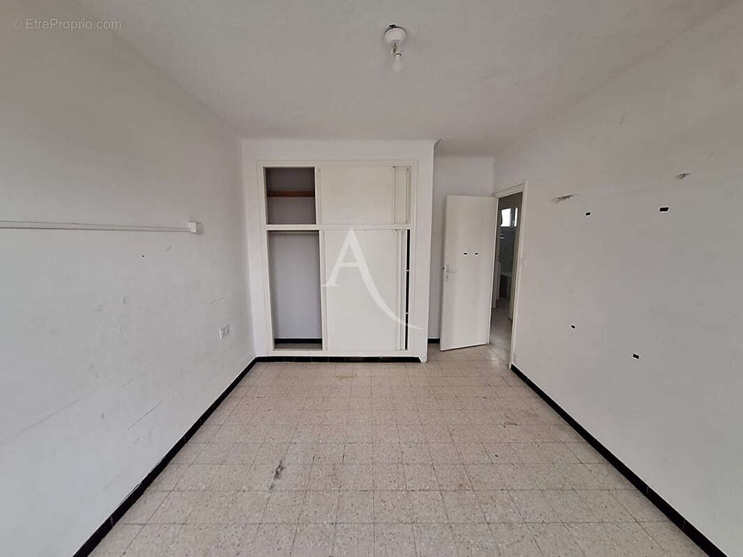 Appartement à RODILHAN