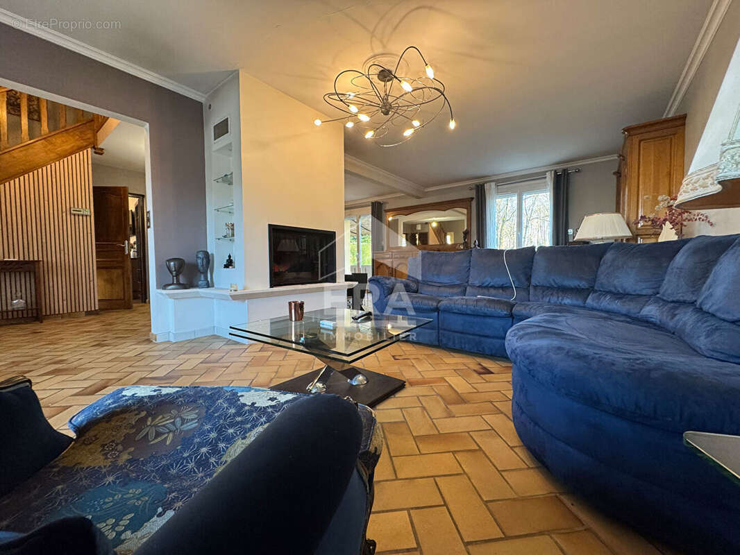 Maison à ANGERVILLE