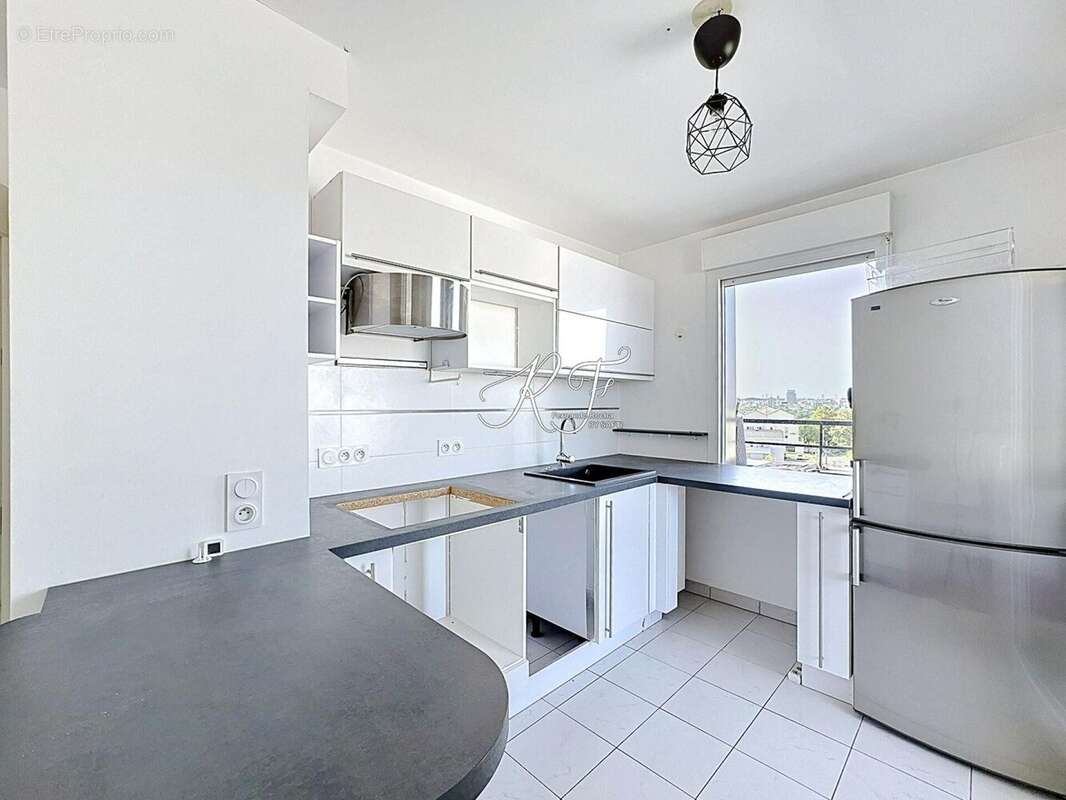 Photo 2 - Appartement à ERAGNY