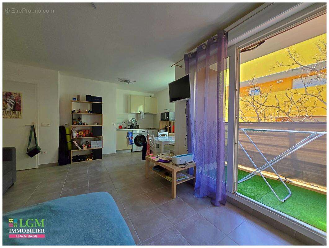 Appartement à CASTELNAU-LE-LEZ