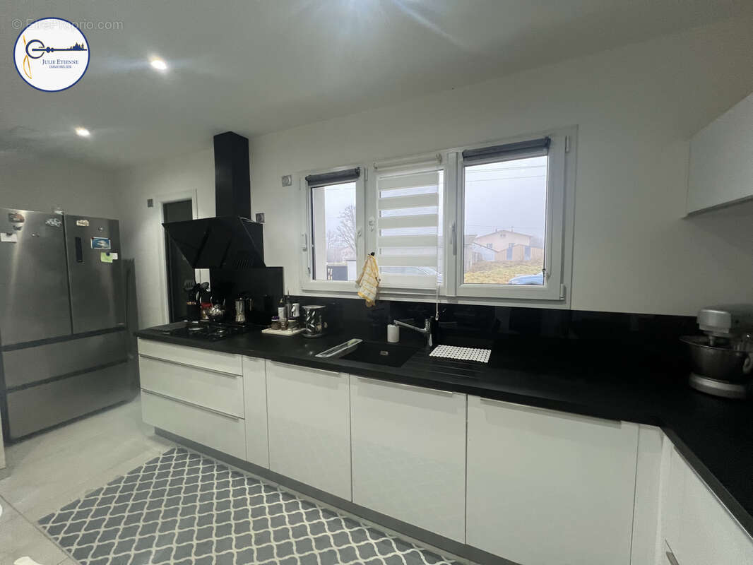 Maison à DOGNEVILLE