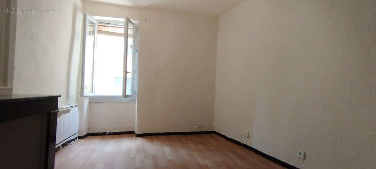 Maison de village 93m2 , 3 chambres , combles aménagés . - photo 7
