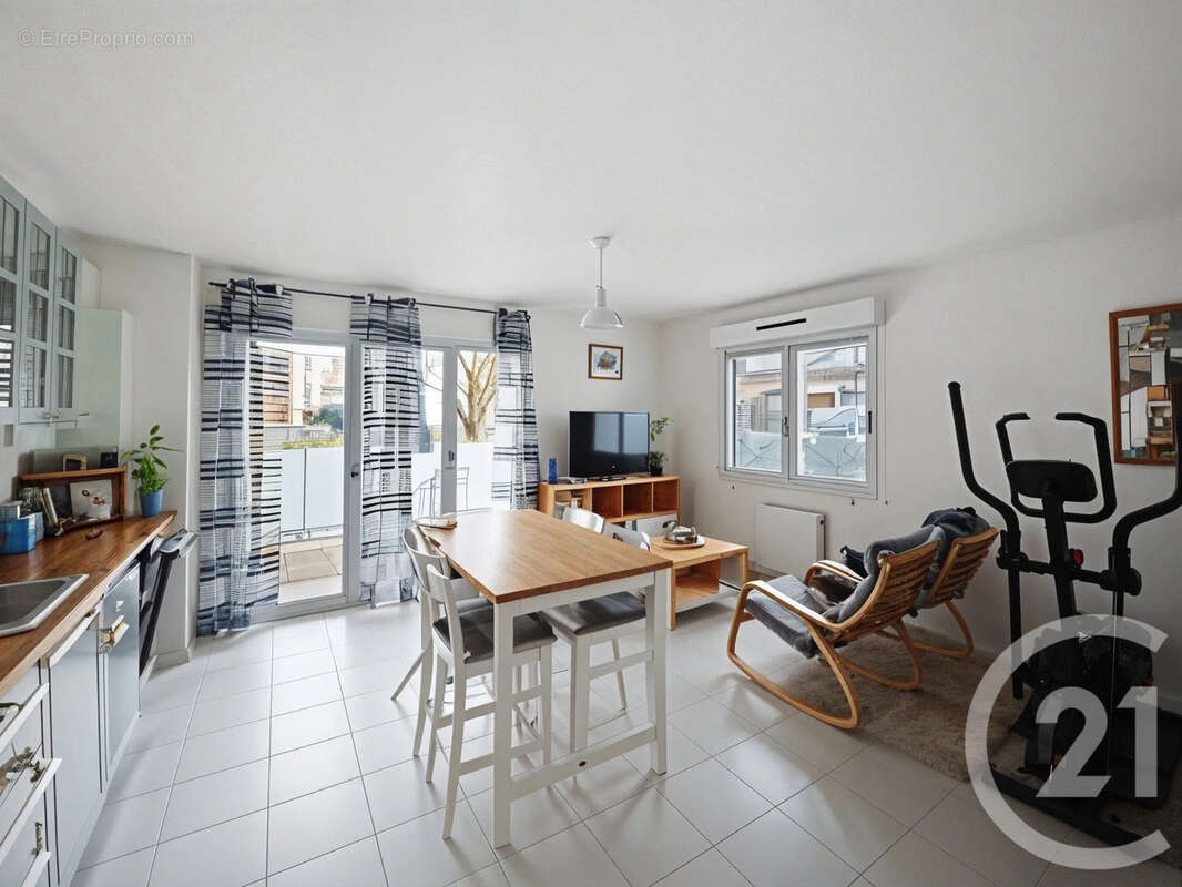 Appartement à SAINT-PRIEST