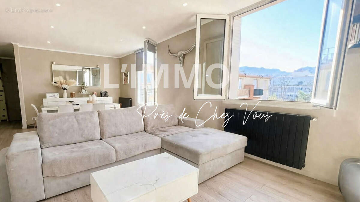 Appartement à MARSEILLE-10E