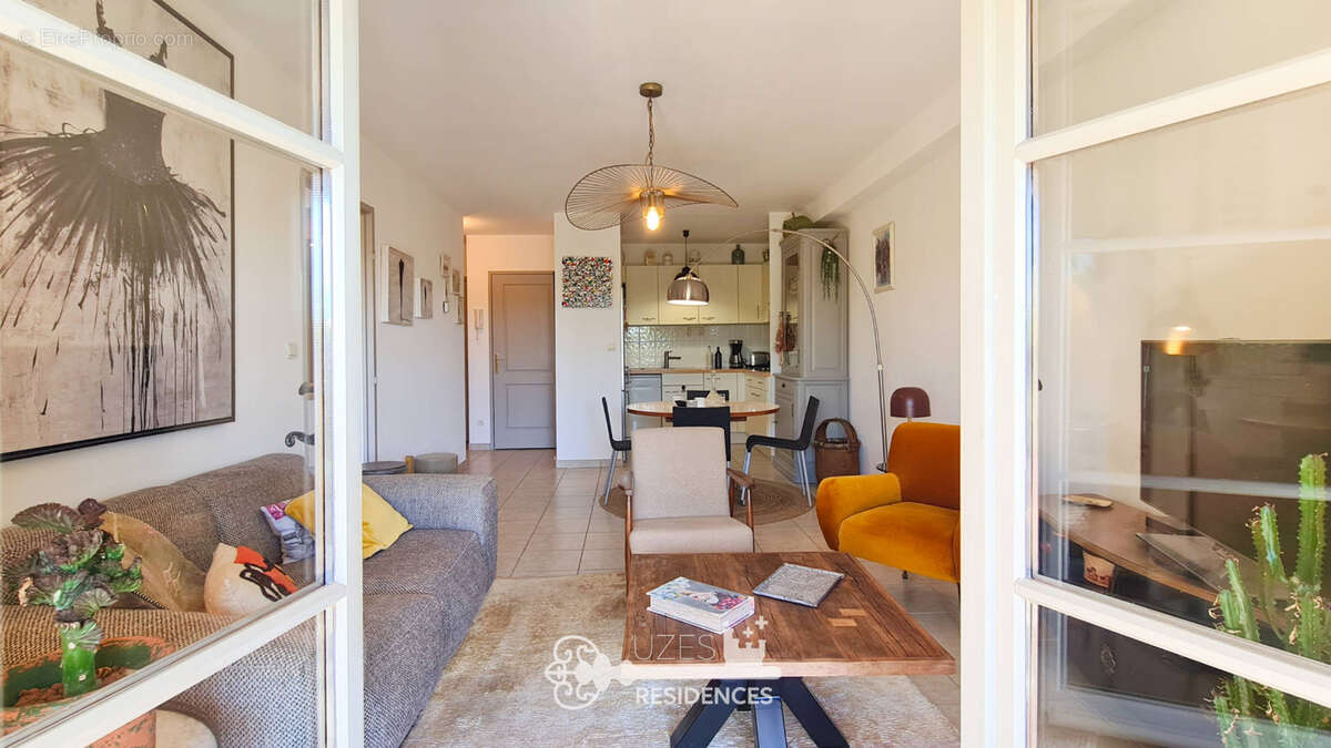 Appartement à UZES