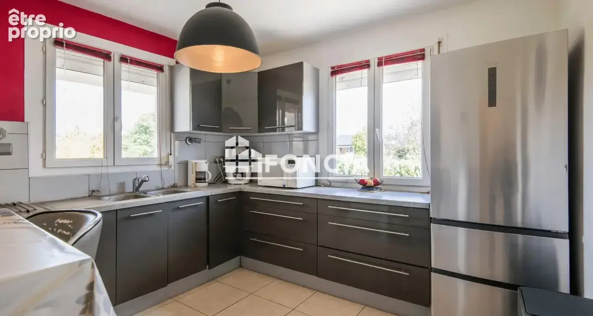 Maison familiale avec deux logements indépendants et piscine à Sébazac-Concourès, aux portes de Rodez - photo 6