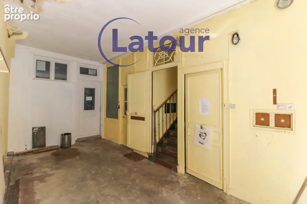 En coeur de ville, immeuble de rapport comprenant 5 appartements - photo 2