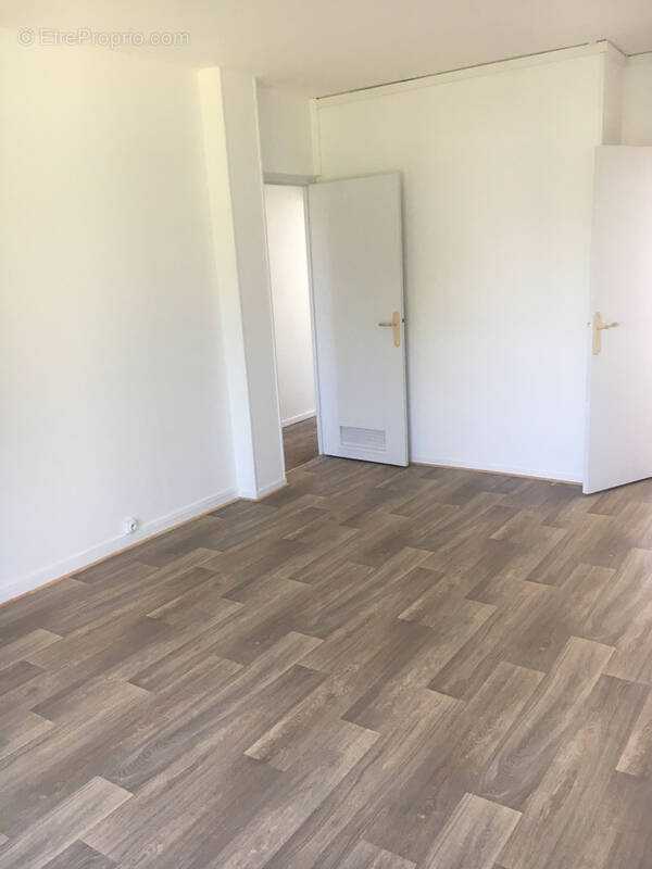 Appartement à MELUN