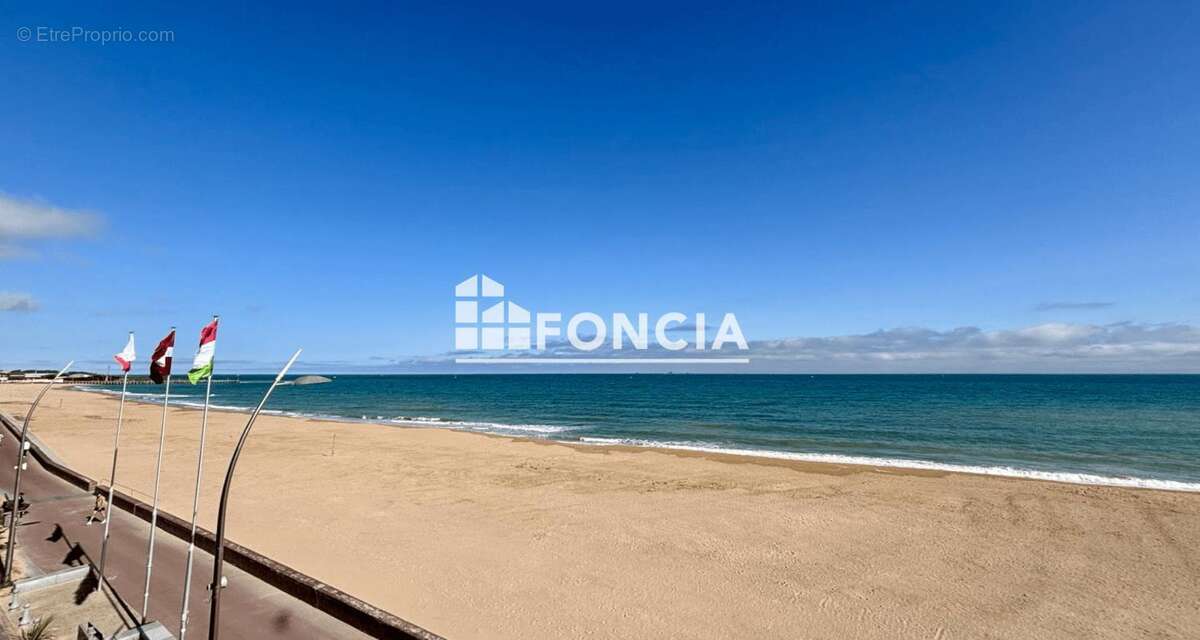 Appartement à COURSEULLES-SUR-MER