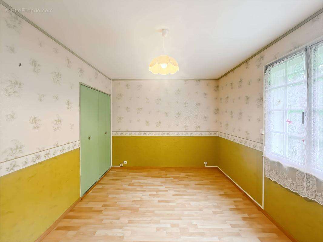 Maison à MENESTREAU-EN-VILLETTE