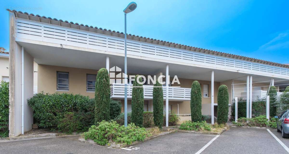 Appartement à SALON-DE-PROVENCE