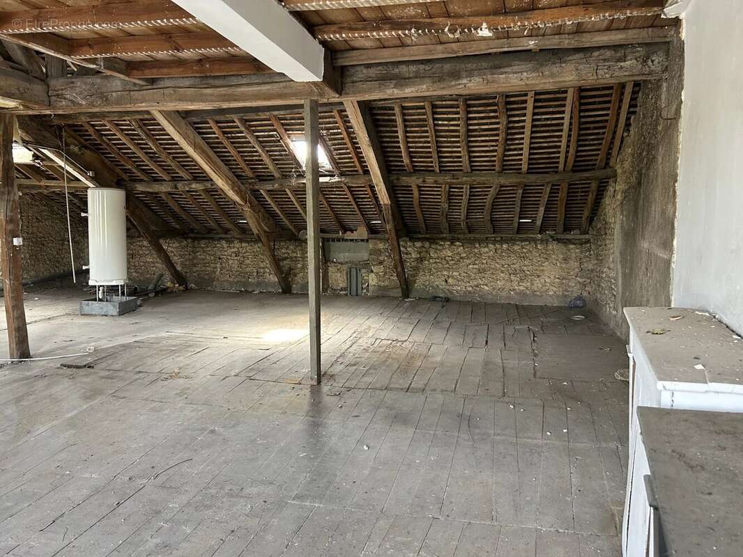 Appartement à THOUARS