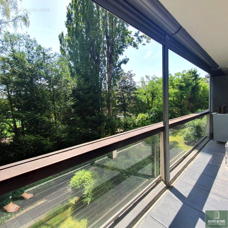 Appartement à VILLE-D'AVRAY