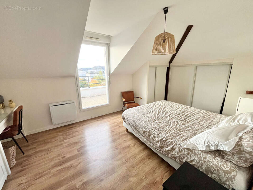 Appartement à SAINT-CYR-SUR-LOIRE