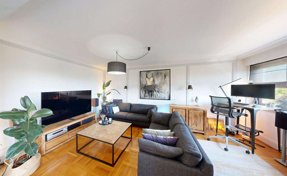 Appartement à CALUIRE-ET-CUIRE