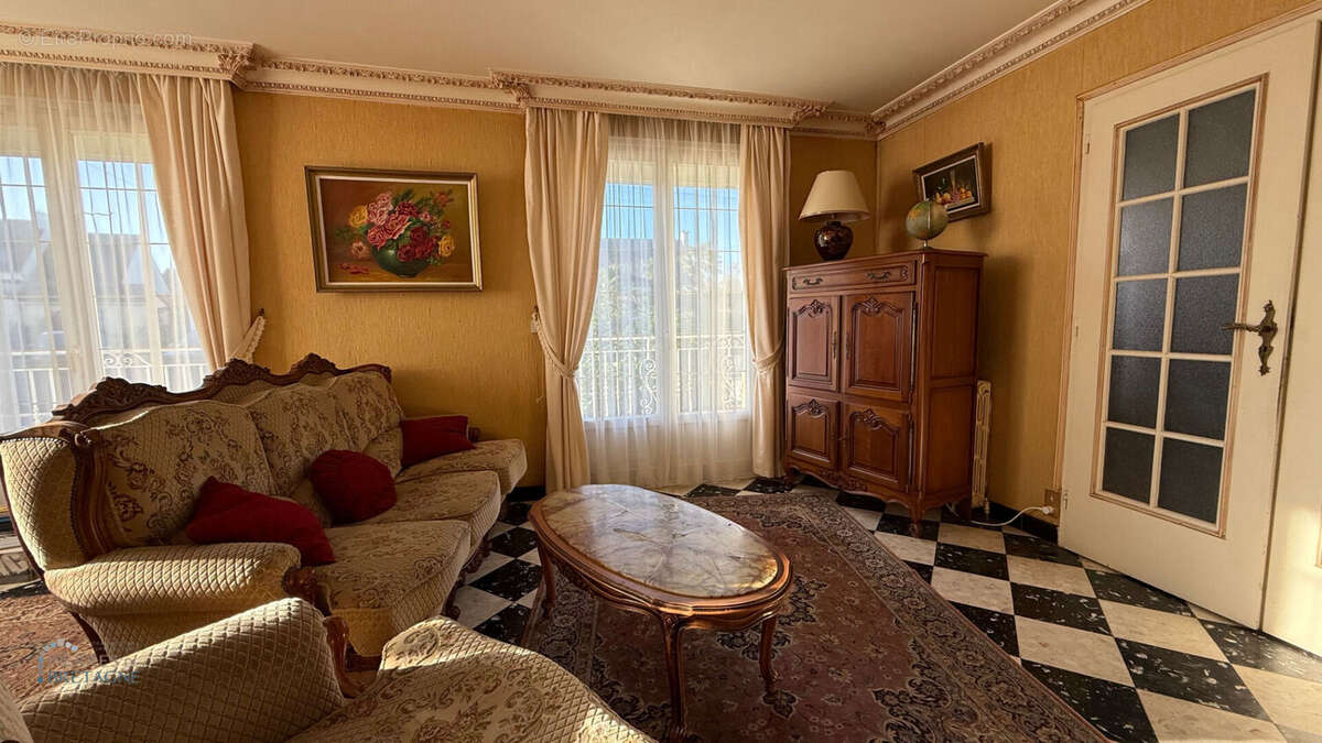 Maison à SAINT-RENAN