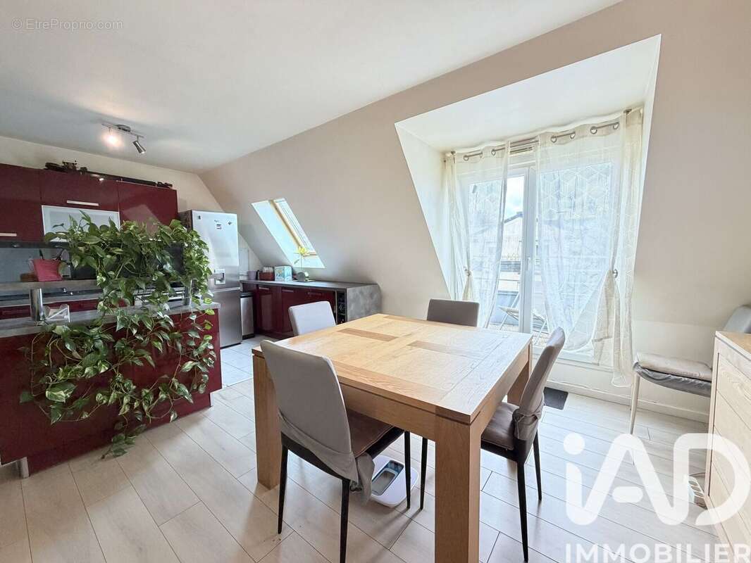 Photo 5 - Appartement à BRIE-COMTE-ROBERT