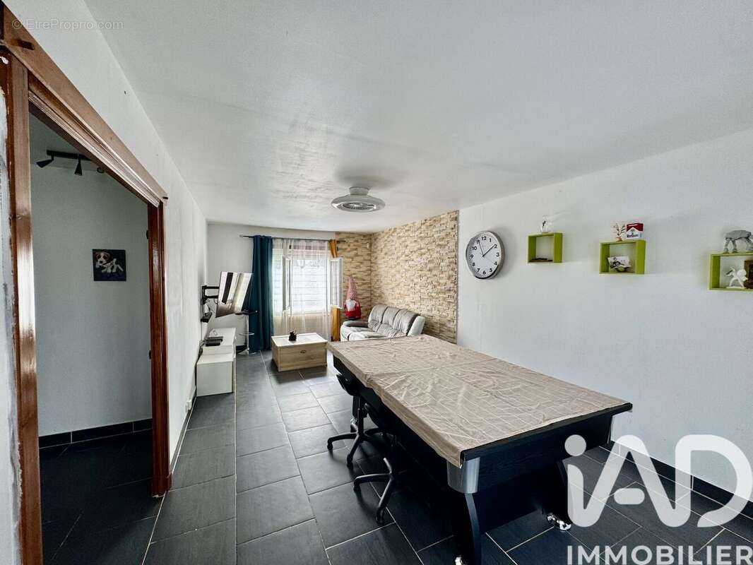 Photo 6 - Maison à SERMAISES