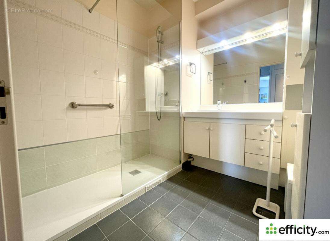 Appartement à VERSAILLES