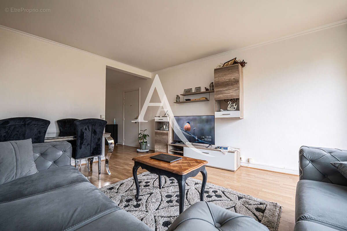 Appartement à LIMEIL-BREVANNES