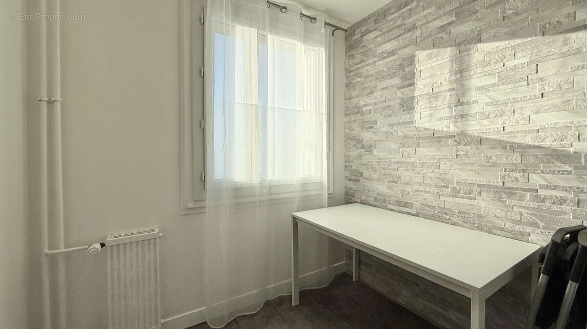 Appartement à CORBEIL-ESSONNES