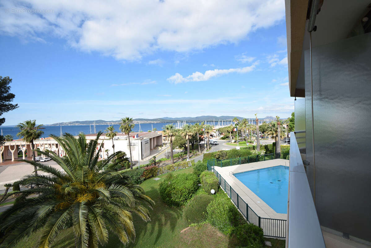 Appartement à SAINT-RAPHAEL