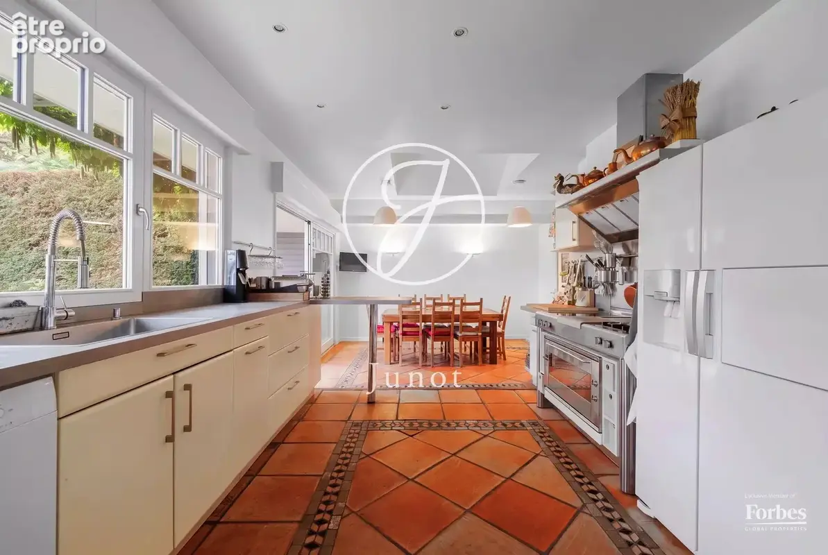 Meudon - BELLEVUE - Maison 300 m² - 5 chambres - Terrain 1 425 m² - photo 13