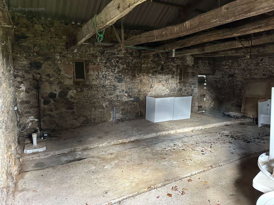 Maison à HENANBIHEN