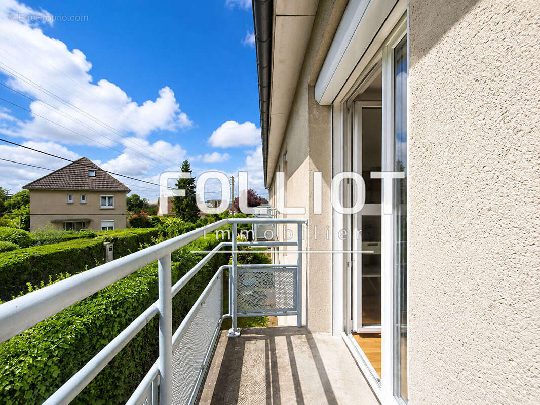 A VENDRE Charmant studio avec balcon rue de la Délivrande à Caen - photo 2