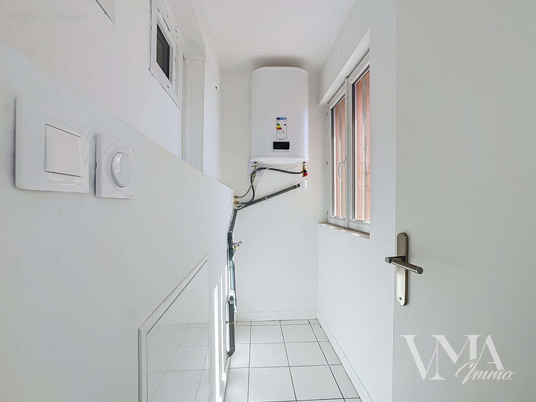 Appartement à L'ARBRESLE
