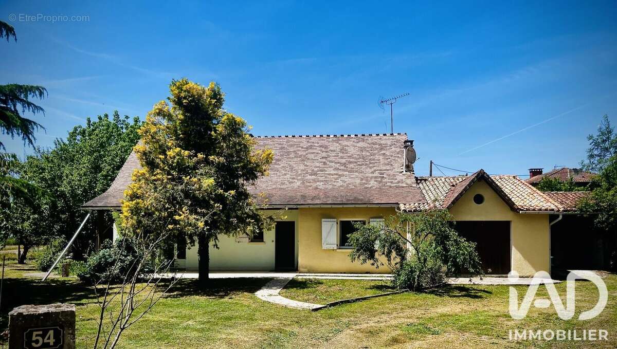 Photo 3 - Maison à BUSSIERE-BADIL