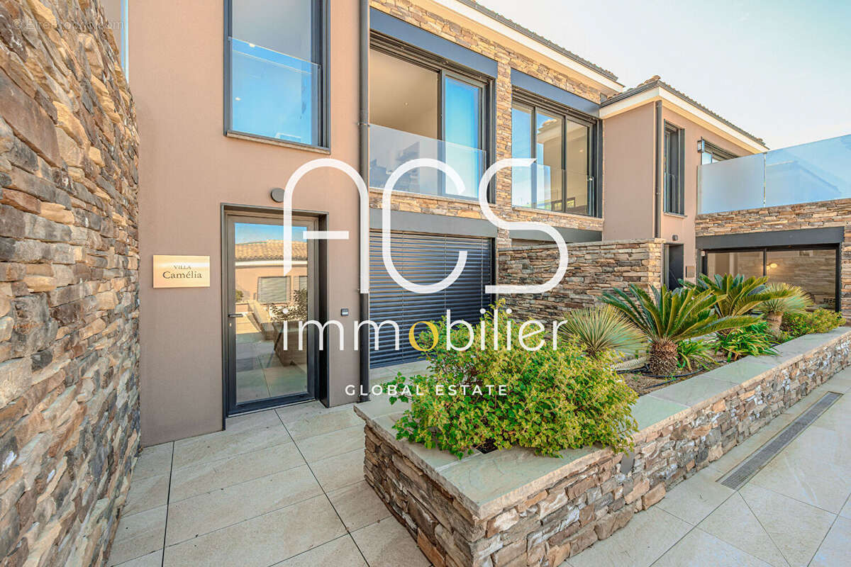 Vente Villa 7 pièces Gassin - 5 min St Tropez et plages à pied - photo 3