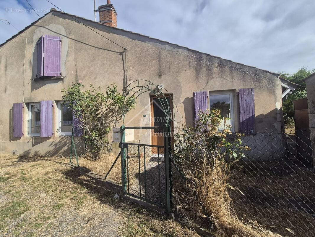 Maison à SAINT-GERMAIN-DE-SALLES