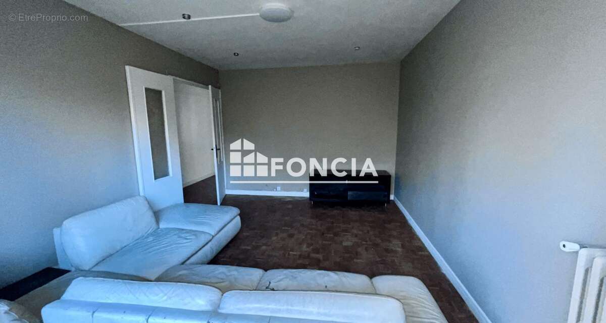 Appartement à BONDY