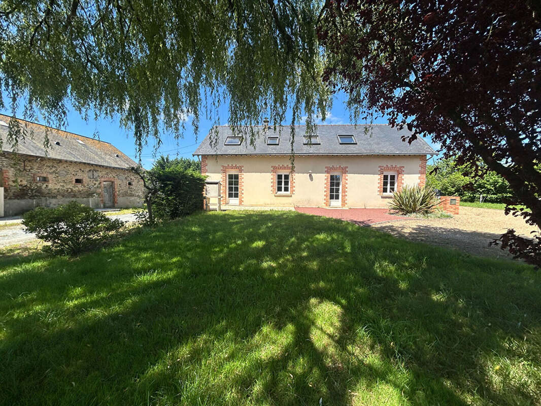 En campagne 7 min de chateau gontier - photo 3